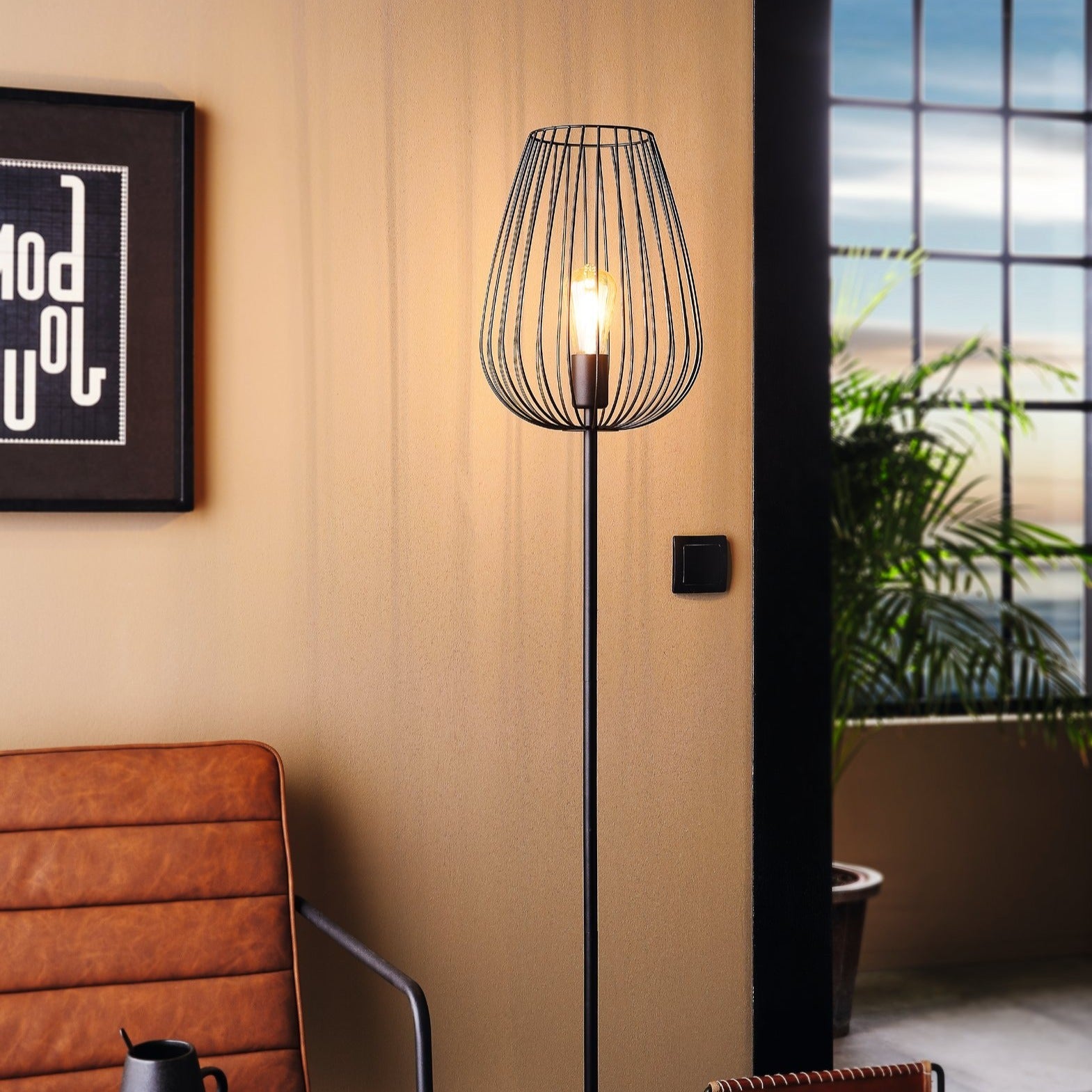 Lampadar NEWTOWN Black 160CM Eglo