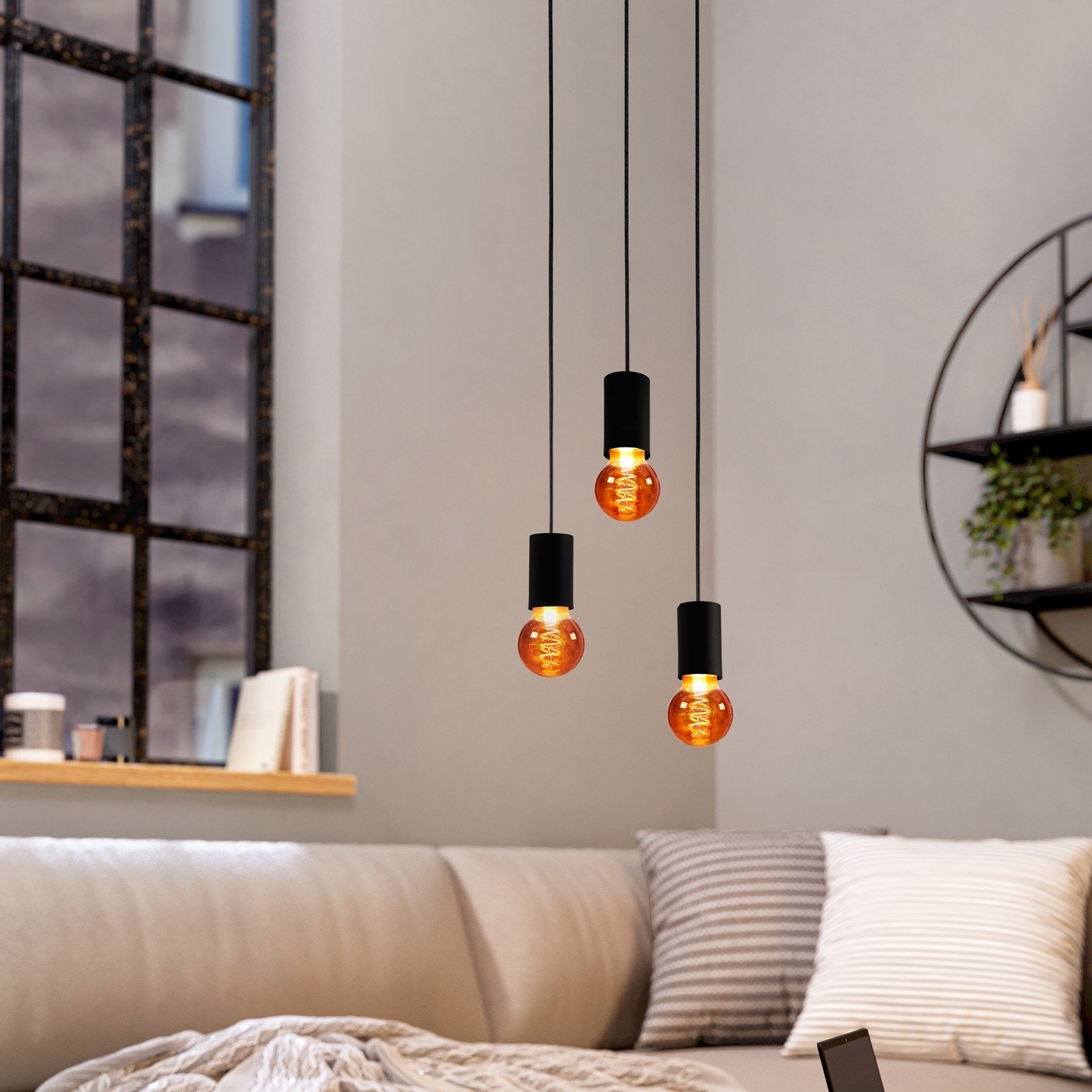 Lustra Suspendata POZUETA Black 150CM NEAGRA / ABAJUR / 150CM Chandeliers