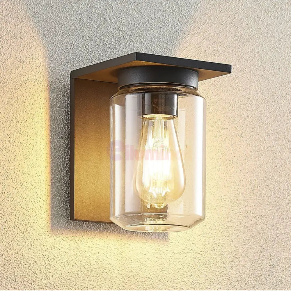 Aplica Exterior 1x27 Neagra cu Senzor APLICA PERETE / NEAGRA Wall Light Fixtures