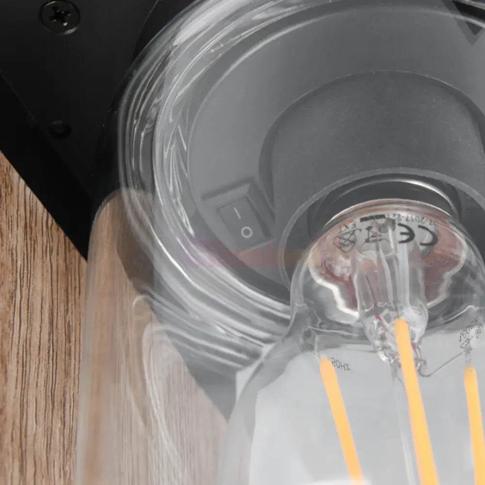 Aplica Exterior 1x27 Neagra cu Senzor APLICA PERETE / NEAGRA Wall Light Fixtures