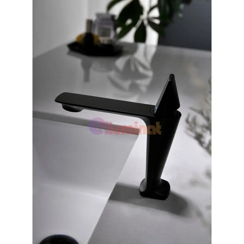 Baterie Lavoar Medie Modern Line Black Tower 006 Sink Faucet