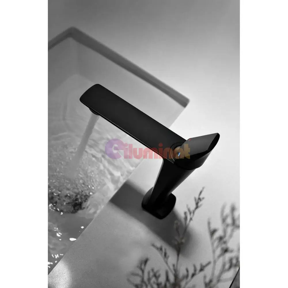 Baterie Lavoar Medie Modern Line Black Tower 006 Sink Faucet