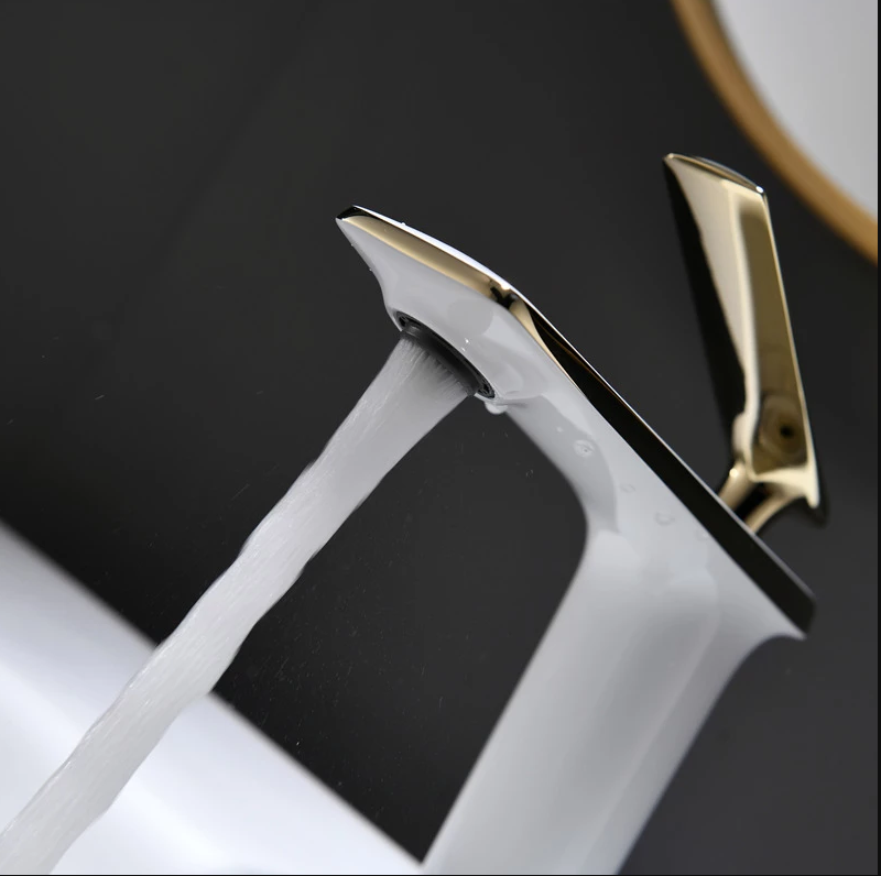 Baterie Lavoar Medie Luxury Line Golden White 005 Modern Faucet