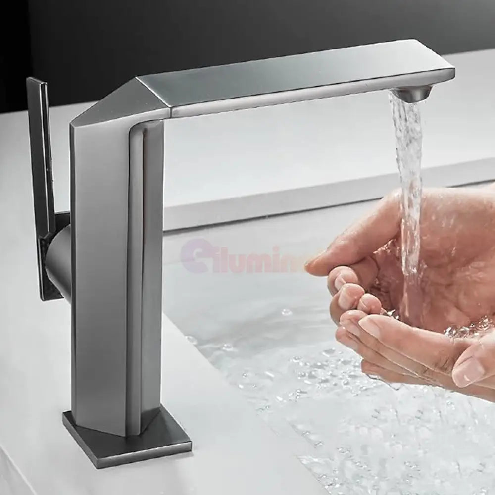 Baterie Lavoar Medie Modern Line Gri Mat Smk024 Modern Faucet