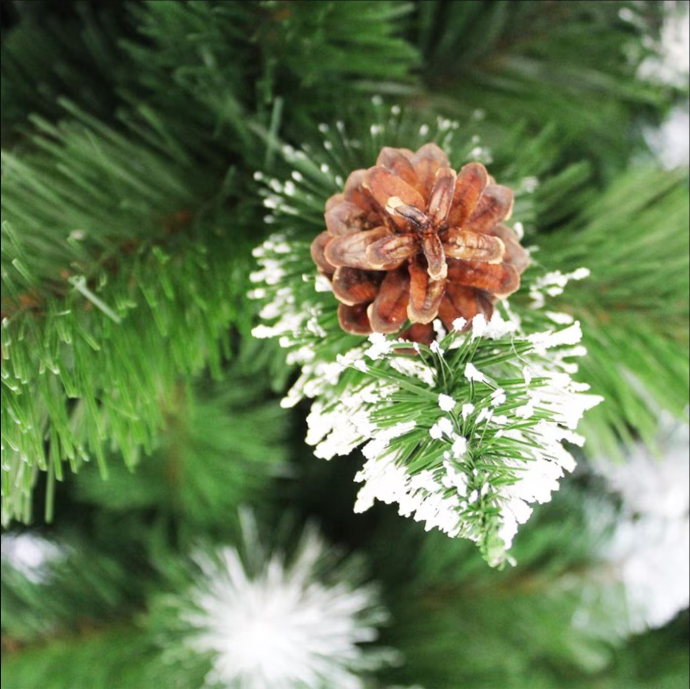 Brad Artificial De Craciun 150Cm Cu Conuri Si Varfuri Albe Aspect Natural Christmas Tree