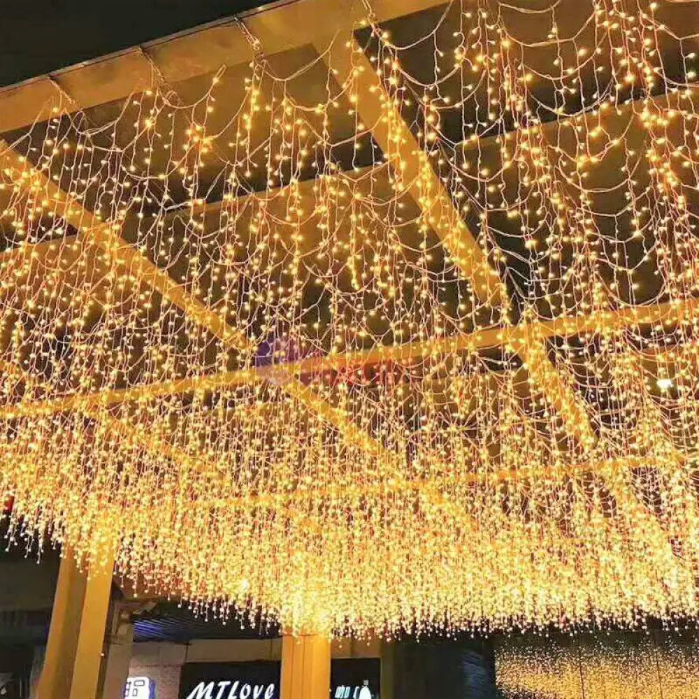 Instalatie Led Perdea Ploaie 240 Led-Uri 5X1M Fir Transparent Diverse Culori Christmas Light