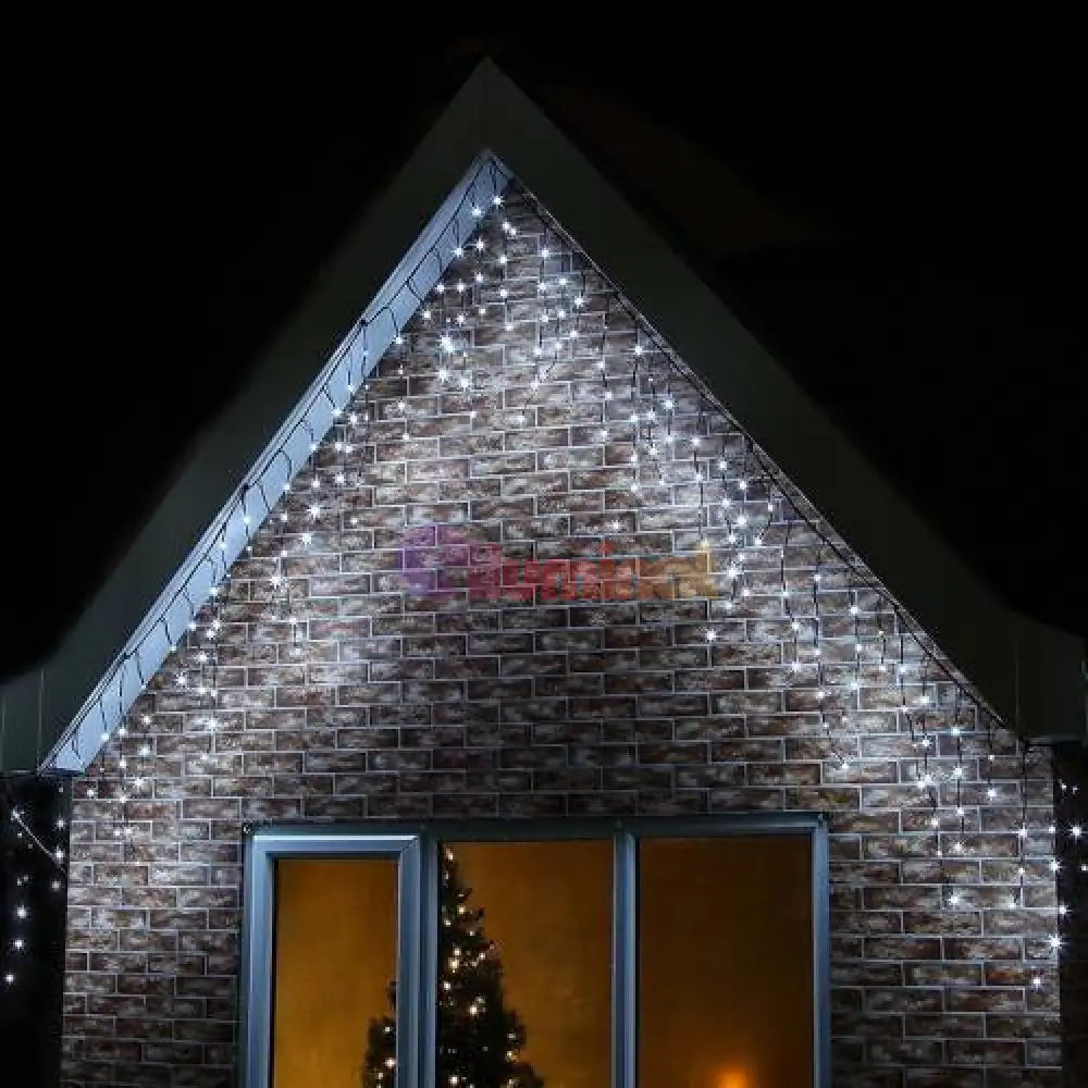 Instalatie Led Perdea Turturi 144 Led-Uri 4.5X0.6M Fir Negru Diverse Culori Christmas Light