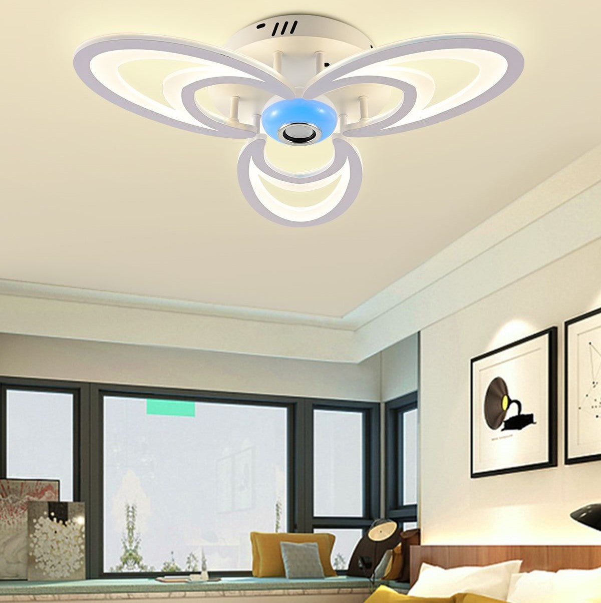 Lustra Led 84W 3 Petale Cu Telecomanda Si Boxa Mp3 Echivalent 300W Lighting Fixtures