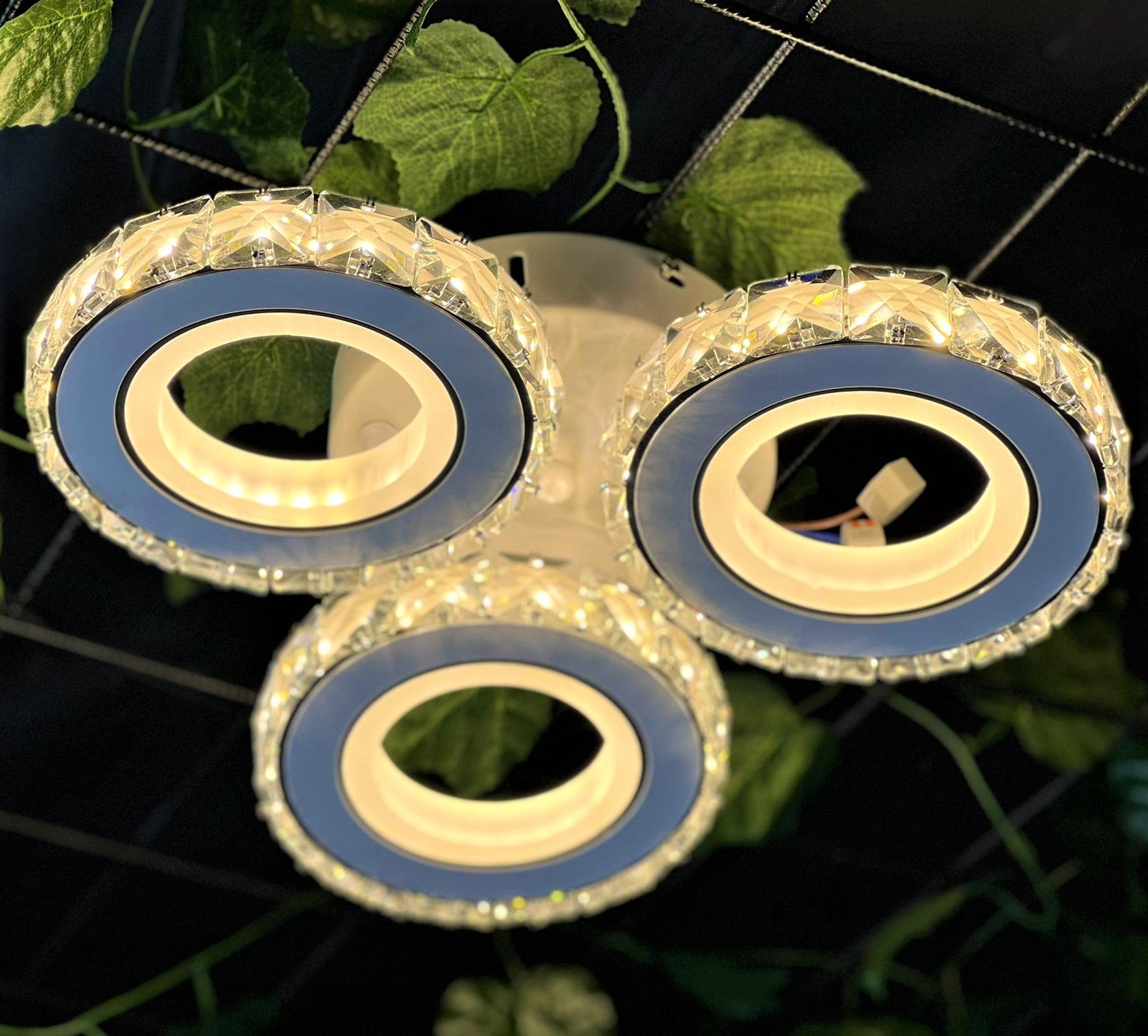 Lustra Led 72W 3 Circle Cristal Alba Telecomanda Lighting Fixtures