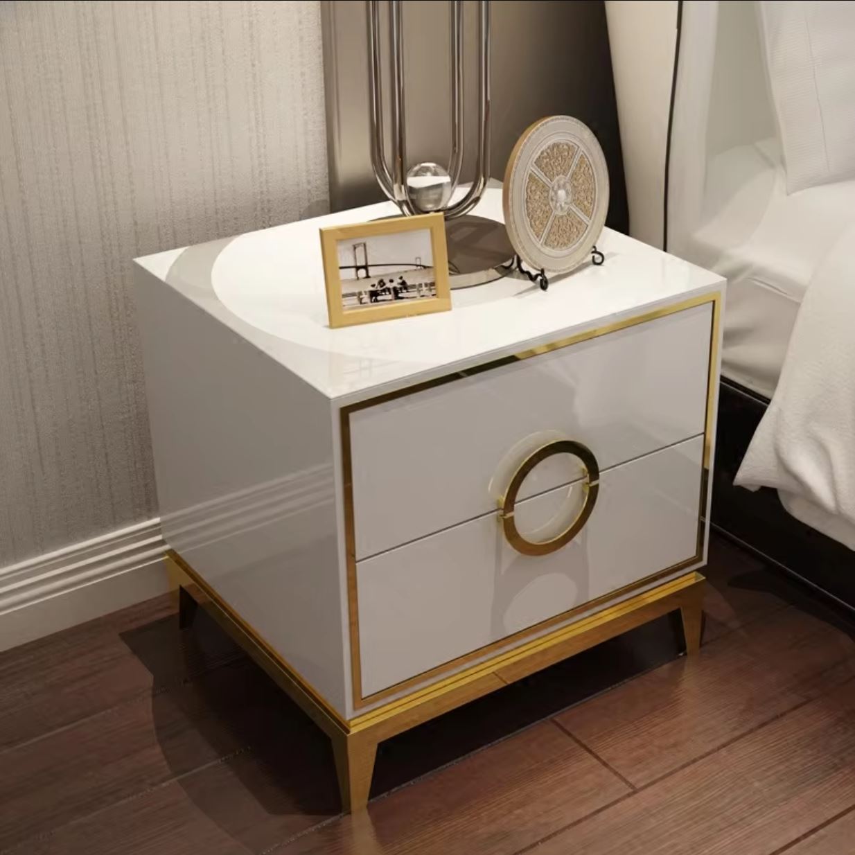 Noptiera Cu 2 Sertare Luxury Line Goldilocks Alba Nightstand
