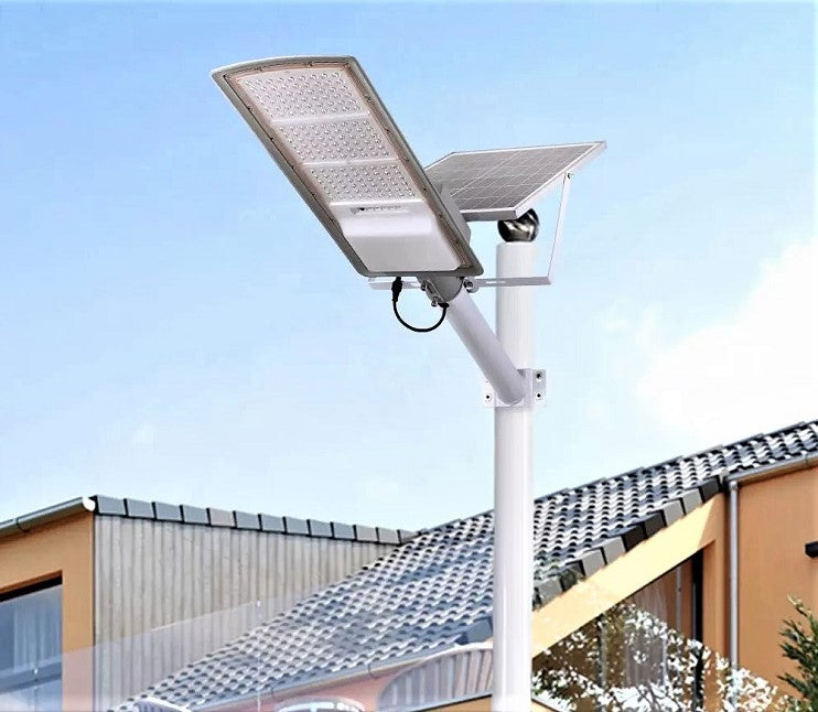 Lampa LED 100W Iluminat Stradal Solara Cu Brat Inclus Telecomanda